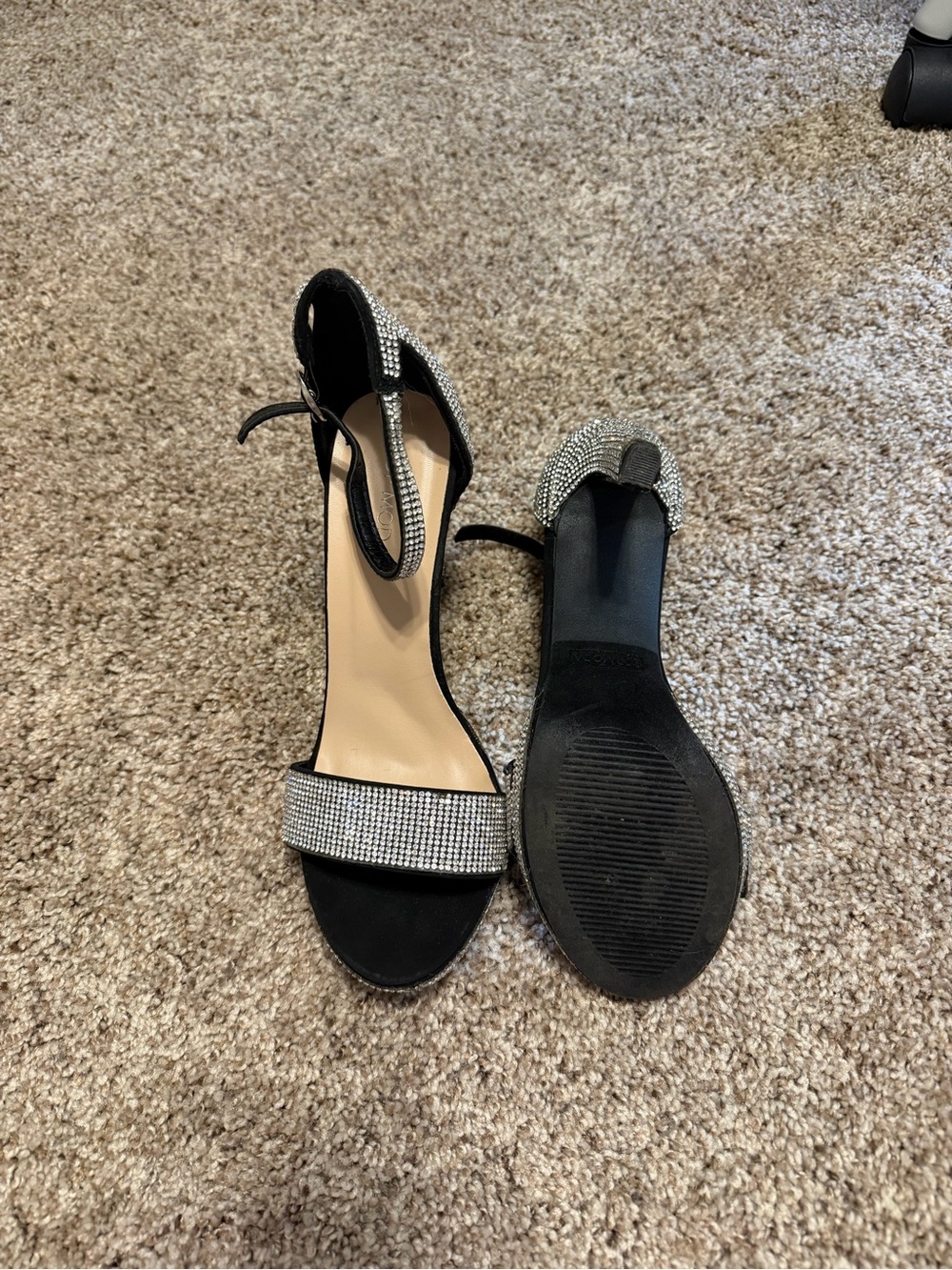 TOP Moda Black Rhinestone Platform Ankle-Strap Heels - Picture 3 of 6